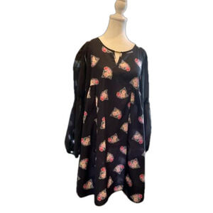 Yumi sz 10 black with floral clinched waist dress with sheer sleeves lightweight